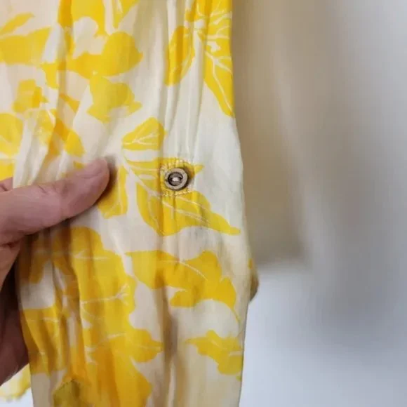 Anthropologie Maeve Yellow Floral Pintuck Peplum Blouse Size 2 - Picture 3 of 5